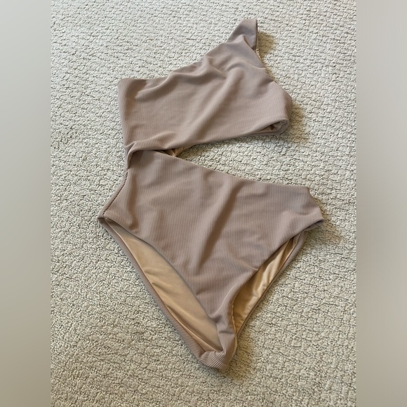 Beach Riot Celine Ribbed One Piece